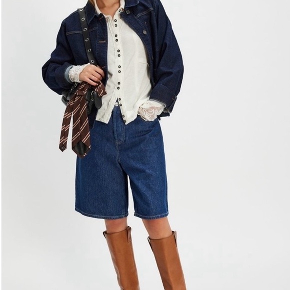 NWT Free People Rosebud Cuff Long sleeved lace embellished top in ivory - M - Picture 4 of 4